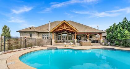 Welcome to paradise in Cambridge Ontario!