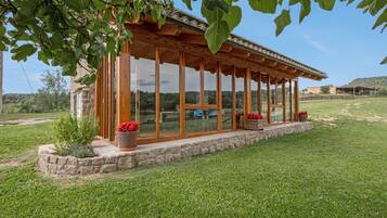 Enceinte de lâhĂ©bergement