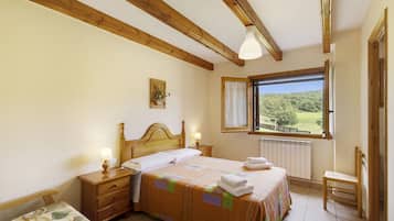 7 slaapkamers, een strijkplank/strijkijzer, gratis wifi, beddengoed