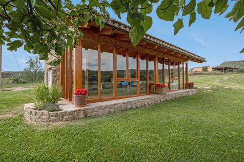 Apartment 'Les Cases' with Mountain View, Private Pool and Wi-Fi