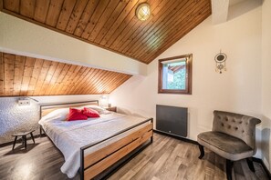 1 soverom, strykejern/-brett, wi-fi (inkludert) og sengetøy