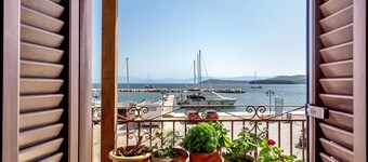 Maison de vacances "Maison de Barba Panais" avec balcon et vue sur mer