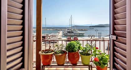 Vacation Home "Barba Panais' House" with Balcony & Sea View