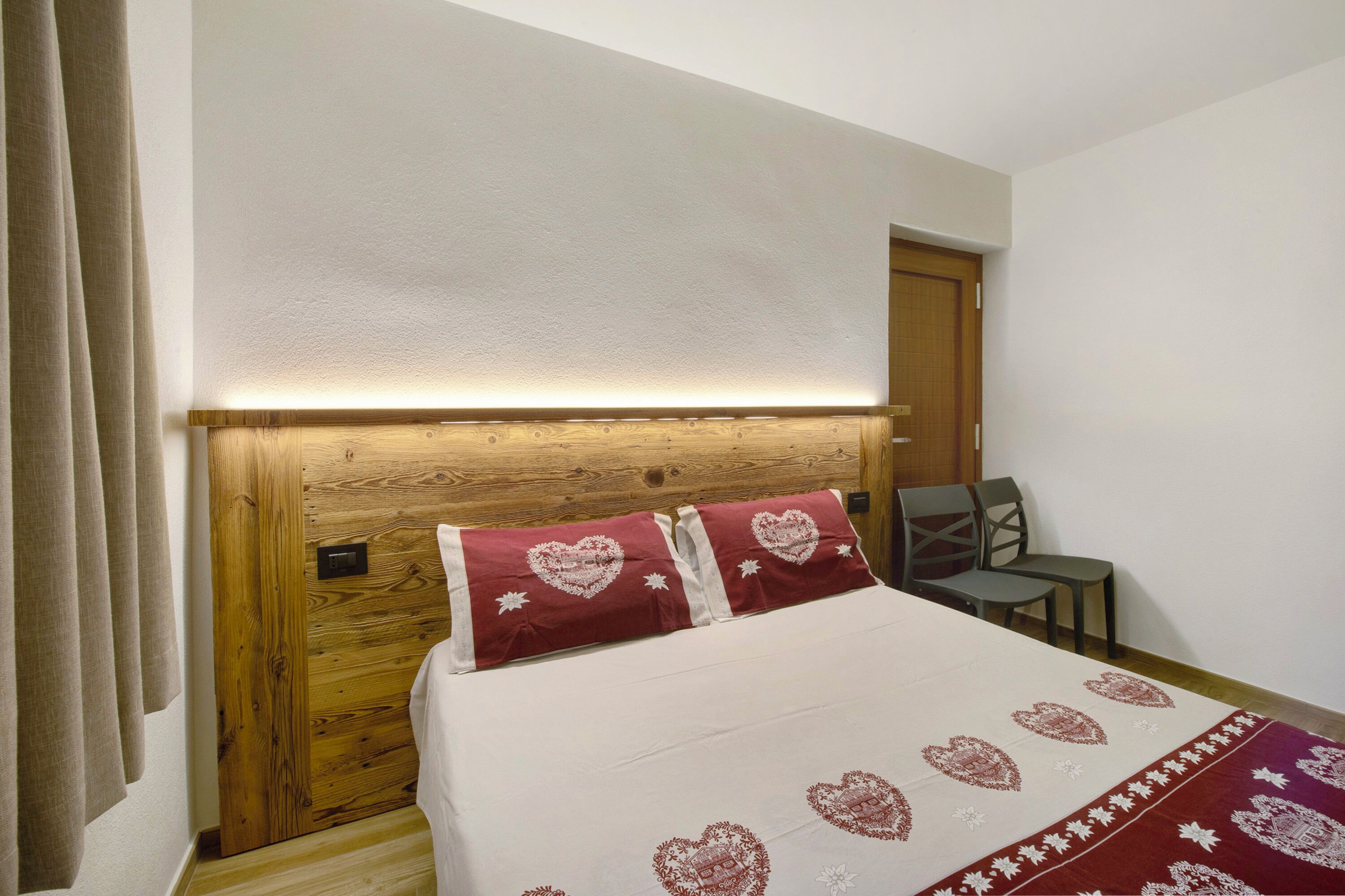 2 Schlafzimmer, kostenloses WLAN, Bettwäsche, Rollstuhlgeeignet