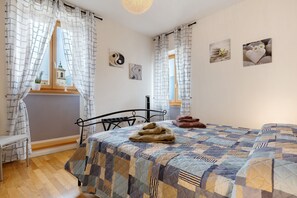 2 Schlafzimmer, Bügeleisen/Bügelbrett, kostenloses WLAN, Bettwäsche