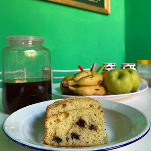 Living area - Florida Hostel (Victoria)