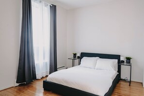 Deluxe-Suite | Hochwertige Bettwaren, Daunenbettdecken