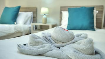 3 chambres, fer et planche Ă  repasser, Wi-Fi gratuit, draps fournis