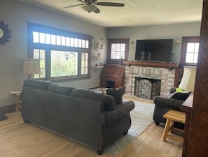Smart TV, fireplace, video games, DVD player