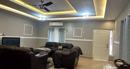 Serenity Villa: Ghana's Gem