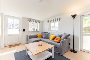 Télévision, chaîne hi-fi