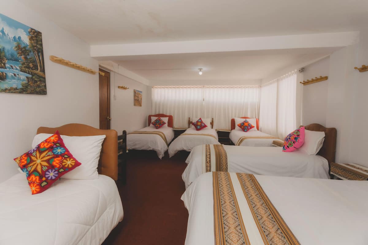 Classic Quadruple Room | Free WiFi