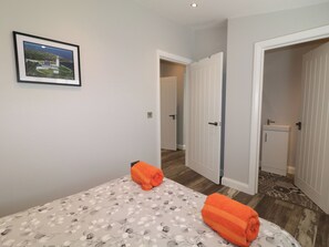 Room - TORY ISLAND VIEW, family friendly in Falcarragh, County Donegal (Unknown)