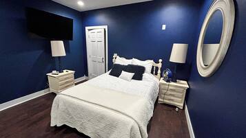 1 sovrum, skrivbord, strykjärn/strykbräda och gratis wi-fi