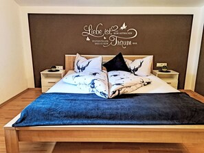 3 bedrooms, Internet - Kröll beim Geislerhof by Interhome (Mayrhofen)