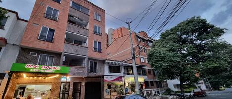 Fachada da propriedade