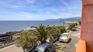 Property grounds - Apartment Abba Durke with sea view (Cala Gonone)