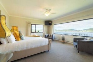 5 bedrooms, WiFi - Dingle Bay Nest Burnham (Ventry)