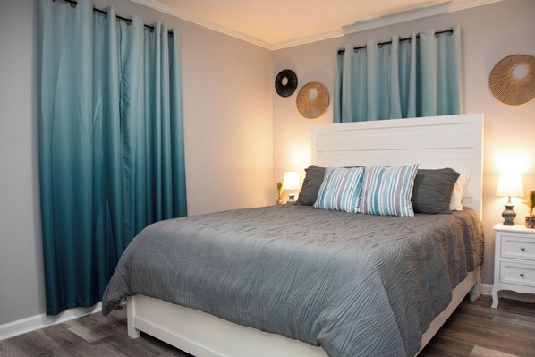 3 chambres, fer et planche à repasser, Wi-Fi, literie fournie