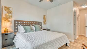 3 slaapkamers, een bureau, een strijkplank/strijkijzer, gratis wifi