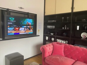 TV