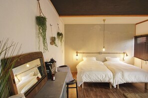 1 bedroom, desk, free WiFi, bed sheets