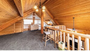 1 bedroom, desk, free WiFi, bed sheets