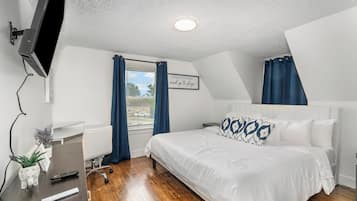 2 habitaciones, escritorio, cuna de viaje y wifi