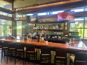 Bar (in der Unterkunft)