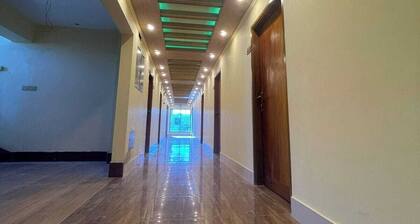 Hotel Apon Palace