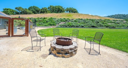 Epic 4BR Ranch 4 miles to Beach Sleeps 16