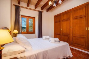 5 chambres, fer et planche Ă repasser, lit parapluie, Wi-Fi gratuit