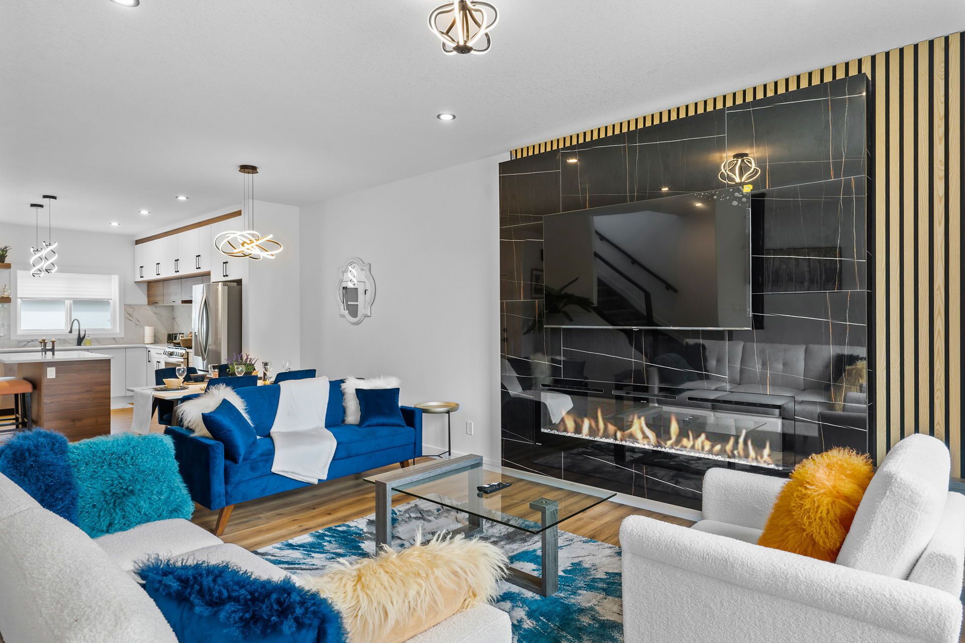 Smart-tv en een open haard