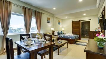 Fer et planche Ă repasser, Wi-Fi gratuit, draps fournis