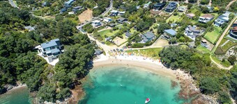 Privacy and romance, life by the beach