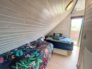 3 bedrooms, Internet