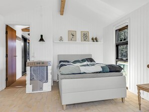 2 bedrooms, WiFi