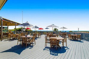 Outdoor dining - 1st floor condo with  balcony, pools, tennis & close to beach (Hilton Head)