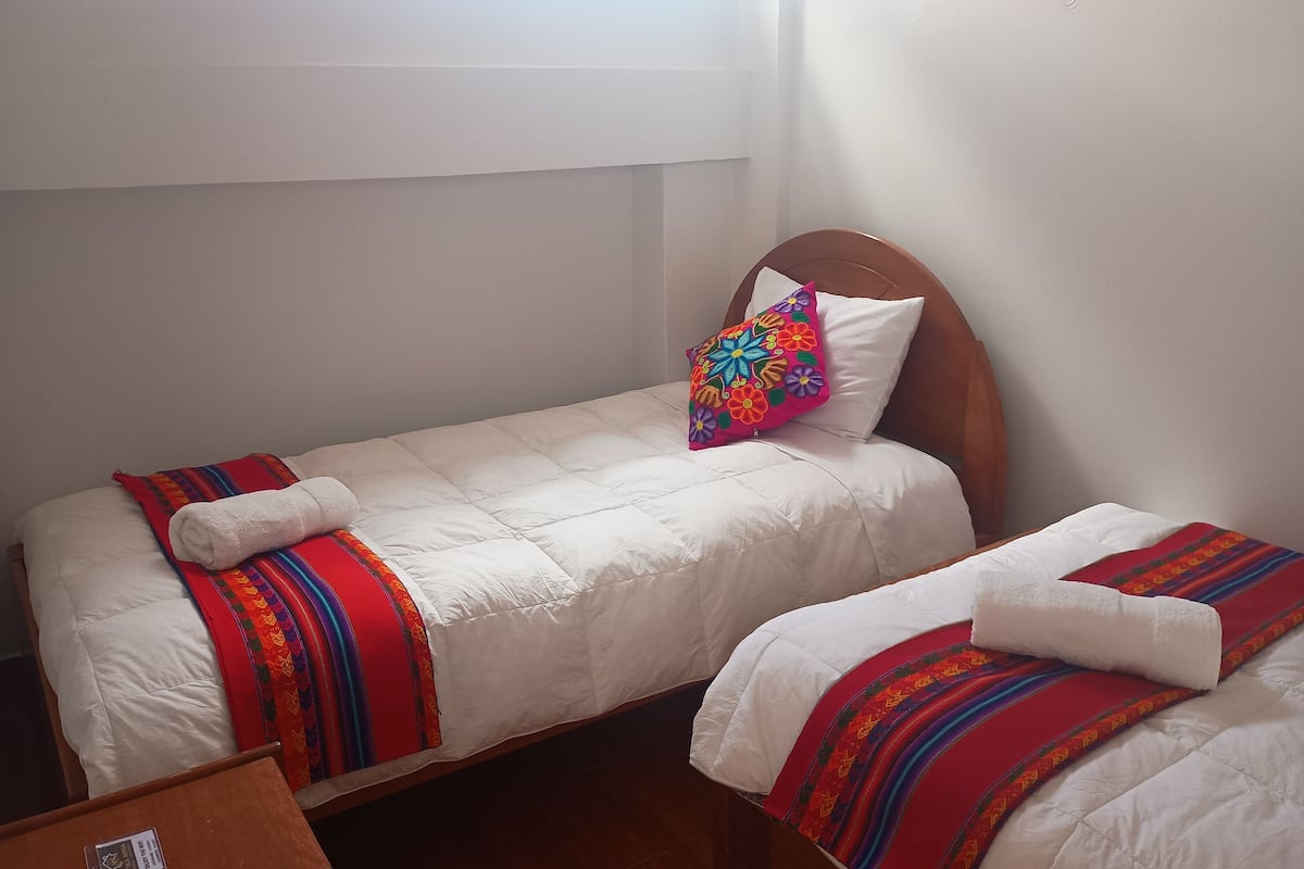 Free WiFi, bed sheets
