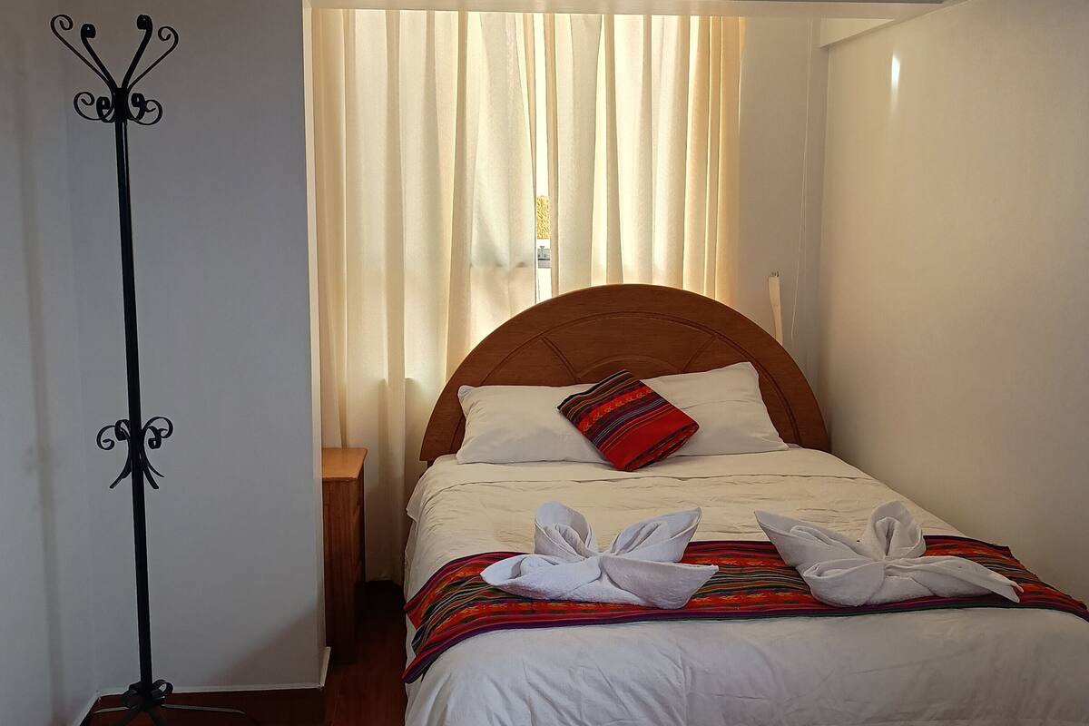 Standard Triple Room, Multiple Beds | WiFi (free), bed sheets