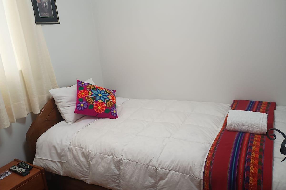 Standard Single Room, 1 Twin Bed | WiFi (free), bed sheets