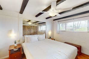 2 室のベッドルーム、アイロン / アイロン台、インターネット、ベッドシーツ