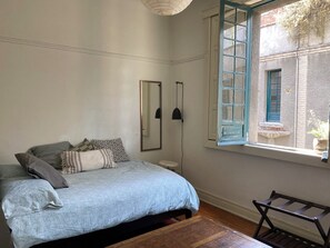 3 bedrooms, iron/ironing board, WiFi, bed sheets - House in historic building with private terrace (Ciudad de México)