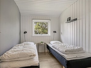 4 bedrooms, WiFi