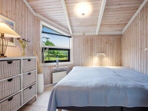 4 bedrooms, WiFi