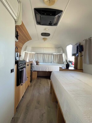 2 室のベッドルーム、WiFi、ベッドシーツ