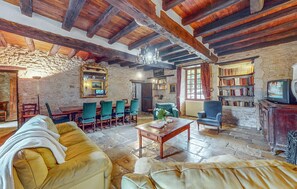 TV connectée, cheminée