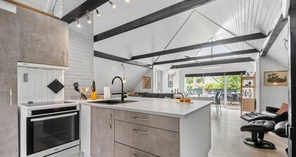 Awesome home in Hemmet with WiFi