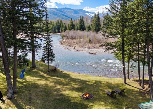 Gods County Cottage on Swan River