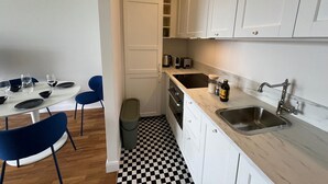 Uklassifisert bilde, 3 av 21, knapp